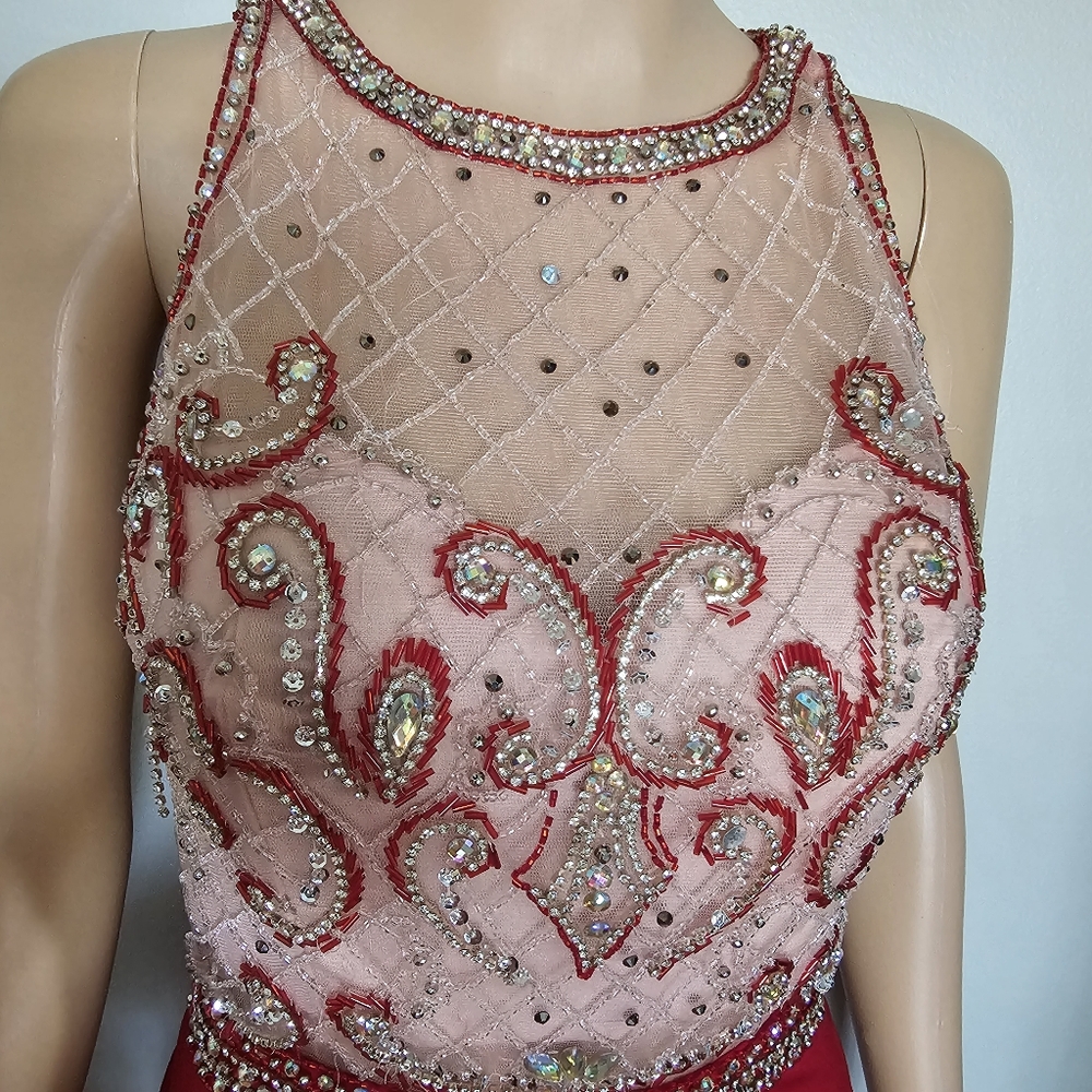 Red Evening Gown - Picture 3 of 7